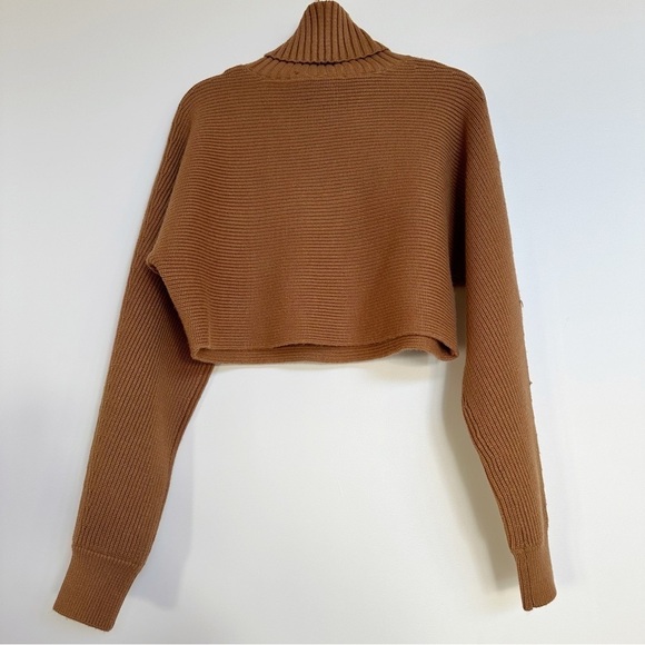 House of Harlow 1960 Camel Cropped Turtleneck Sweater Medium - Picture 3 of 10